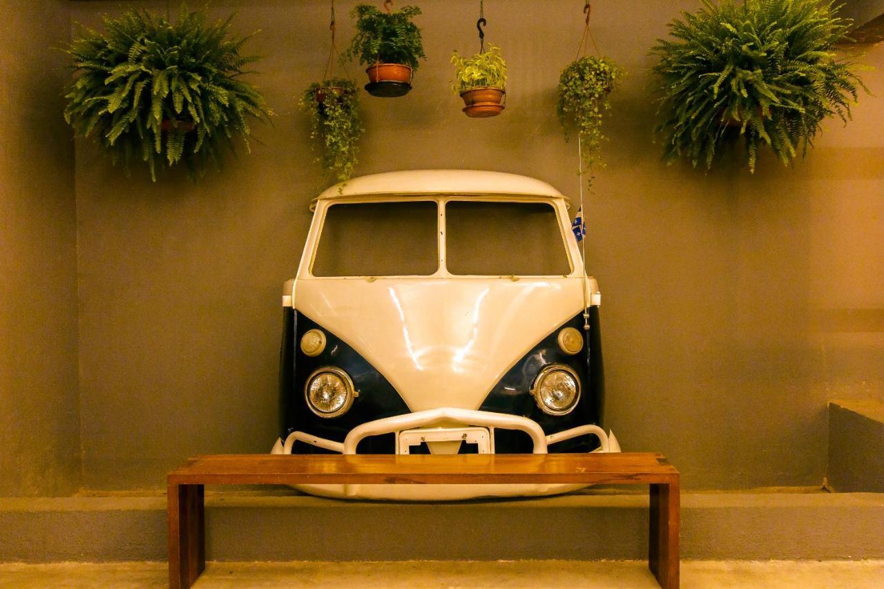 Joy & Albergue *